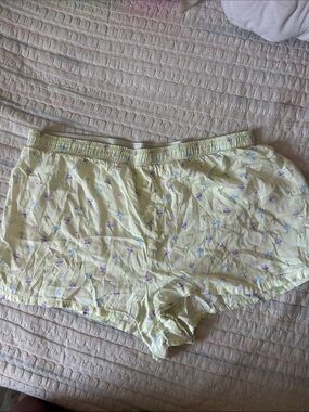 PINK Victoria's Secret Pale Yellow Floral Cotton Sleep Shorts